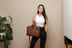 BOSCA 1911 LEATHER SUPERSLIM ZIPTOP BAG - BROWN
