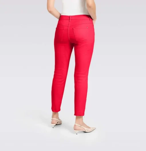 MAC WOMEN'S DREAM CHIC JEAN - RUBY RED