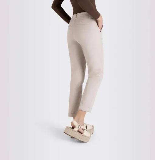 MAC WOMEN'S TURN UP CHINO - IVORY