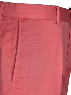 SCOTT BARBER MEN’S SAVANNAH TWILL SHORT - NANTUCKET RED